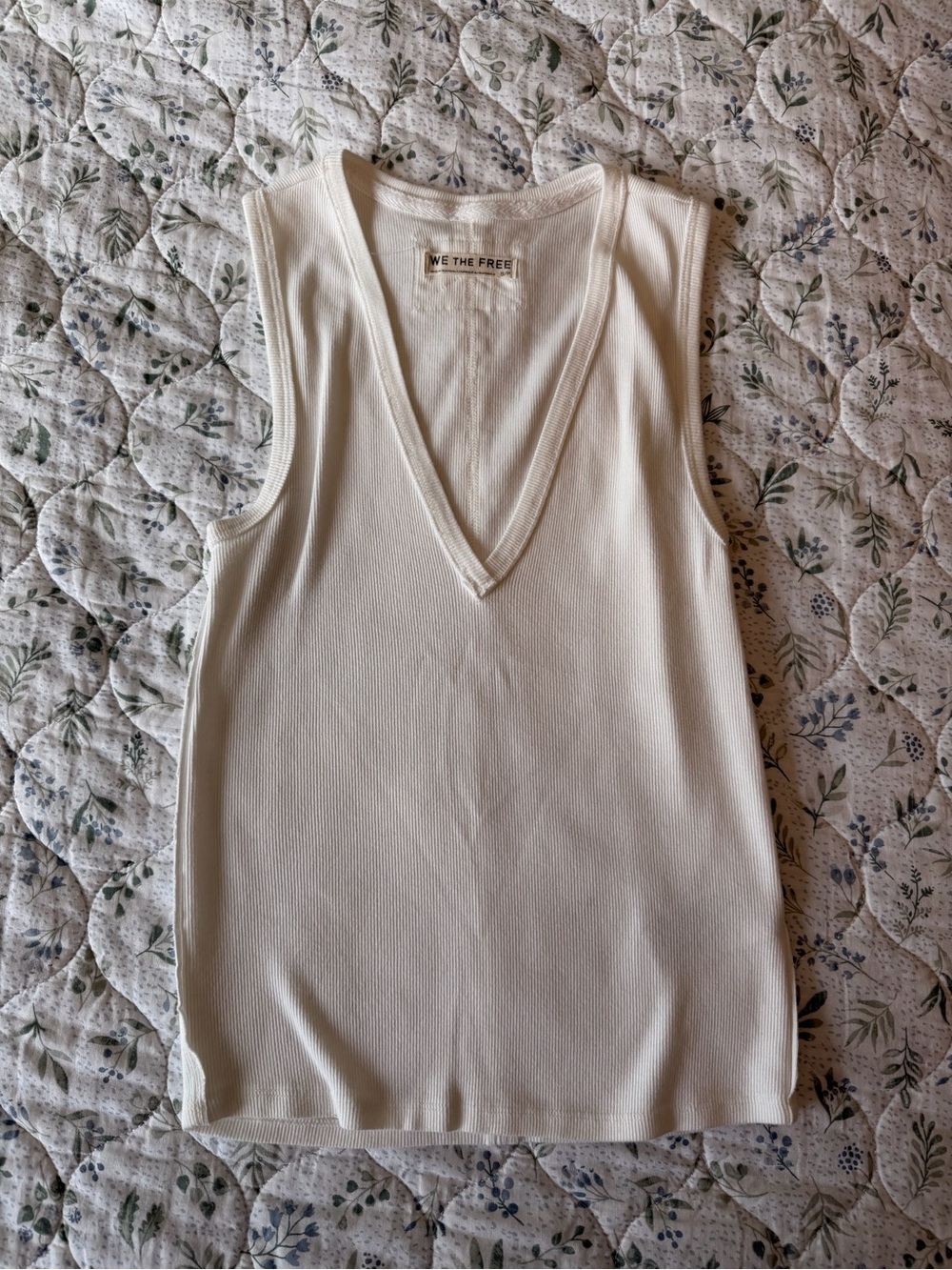 We The Free Cream Ribbed V-Neck Tank